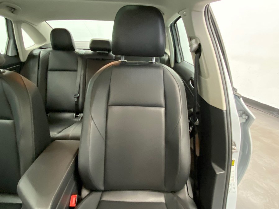 Used 2019 Volkswagen Jetta SE image 22