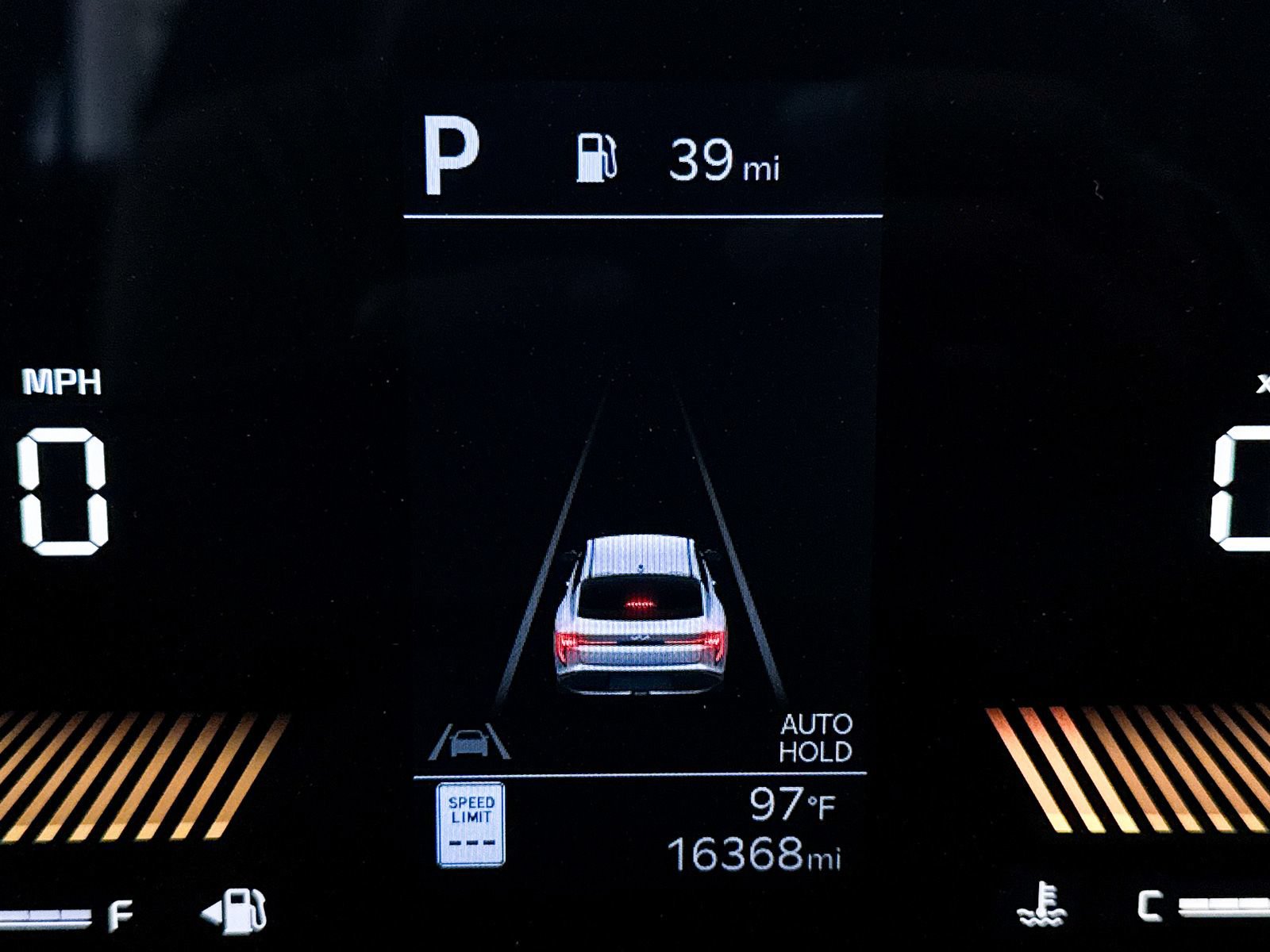 Used 2025 Kia K4 FWD image 34