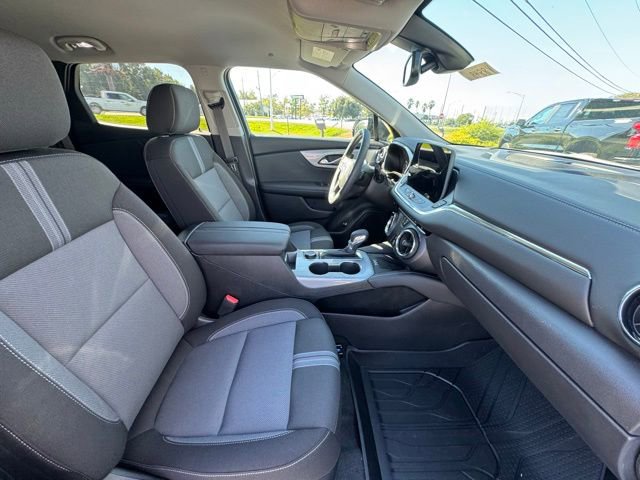 New 2025 Chevrolet Blazer LT w/ Redline Edition image 15