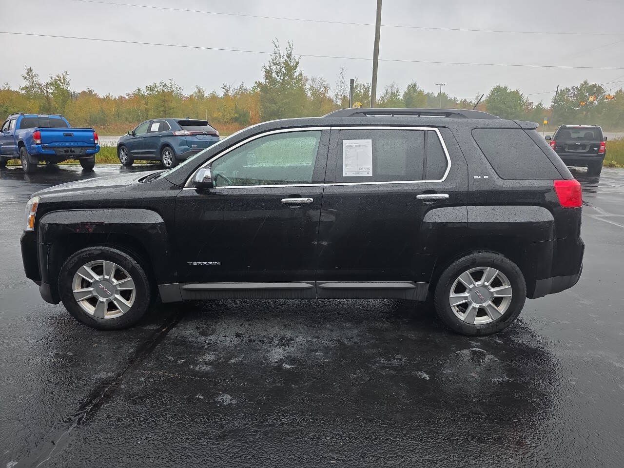 Used 2013 GMC Terrain SLE w/ Convenience Package FWD image 9