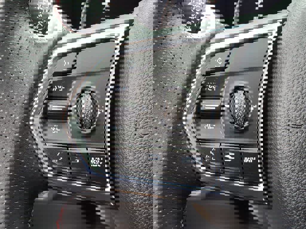 Certified 2025 Acura MDX A-Spec image 24