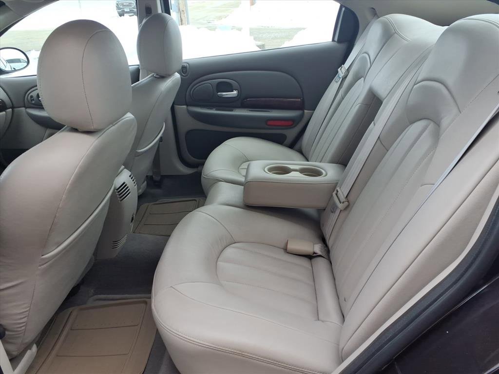 Used 2004 Chrysler 300M image 5