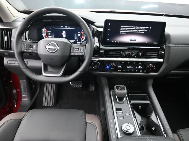 New 2026 Nissan Pathfinder Platinum AWD/4WD image 11