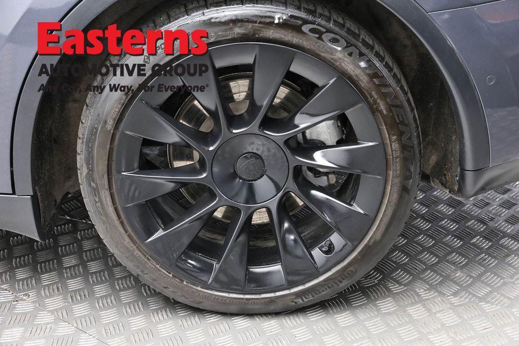 Used 2021 Tesla Model Y Long Range AWD/4WD image 8
