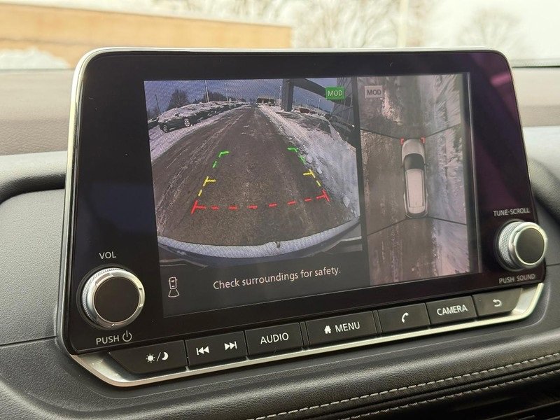 Used 2021 Nissan Rogue SV image 23