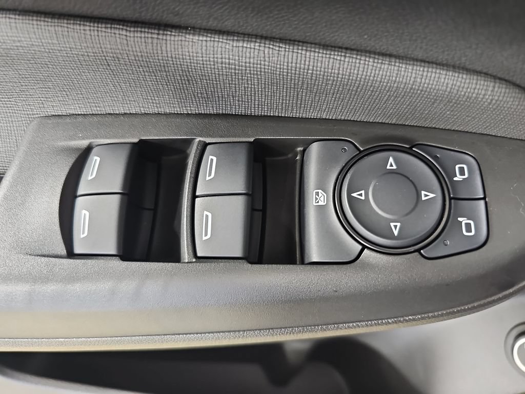 Used 2024 Buick Envista Preferred w/ Convenience I Package FWD image 34