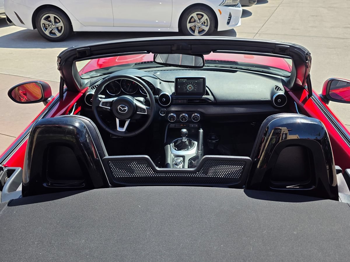Used 2016 MAZDA MX-5 Miata Grand Touring RWD image 18