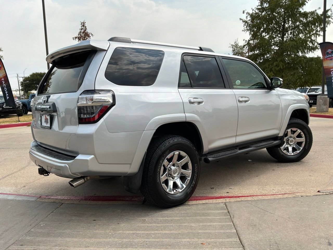 Used 2015 Toyota 4Runner Trail Premium AWD/4WD image 6