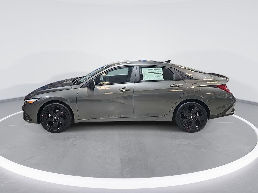 New 2026 Hyundai Elantra Sport image 8