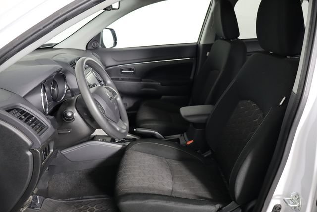 Used 2024 Mitsubishi Outlander Sport ES AWD/4WD image 12