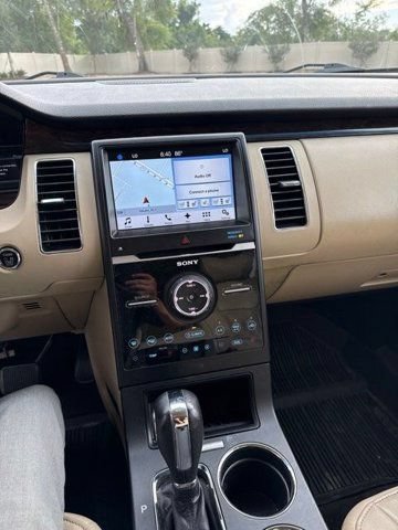 Used 2018 Ford Flex Limited w/ Equipment Group 301A AWD/4WD image 9