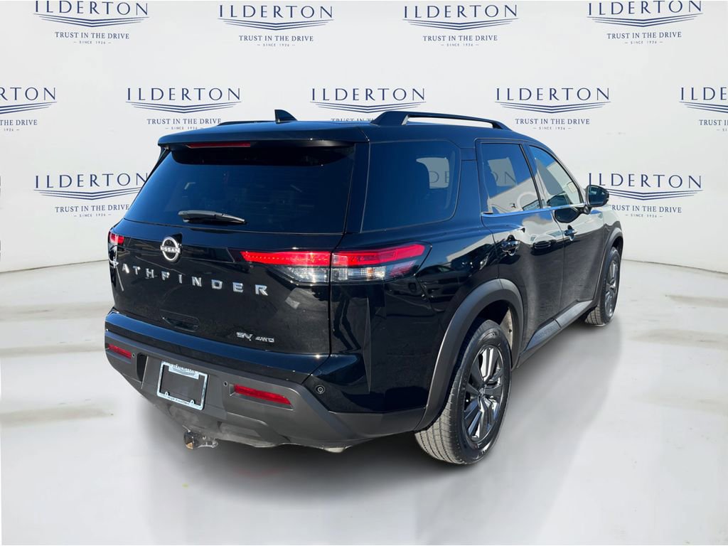 Used 2024 Nissan Pathfinder SV image 6