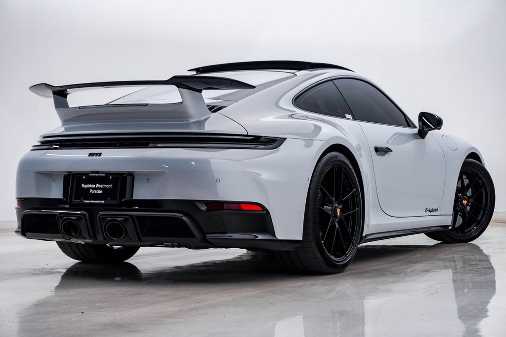 Certified 2025 Porsche 911 Carrera 4 GTS image 12
