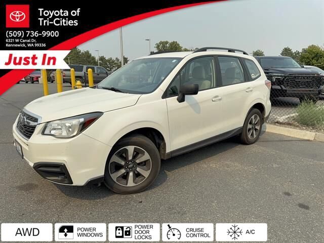 Used 2017 Subaru Forester 2.5i w/ Alloy Wheel Package AWD/4WD image 1