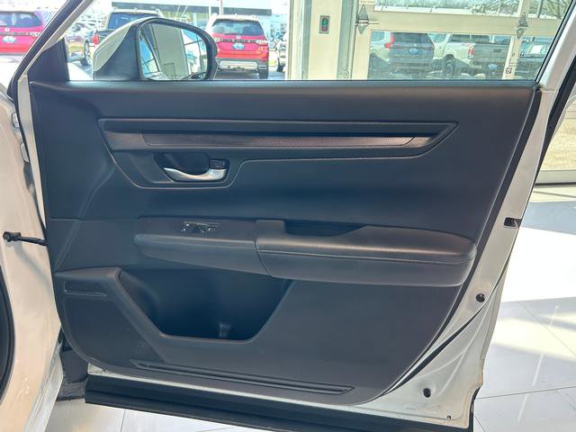 Used 2023 Honda CR-V LX image 25