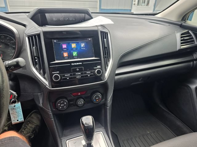 Used 2018 Subaru Crosstrek 2.0i Premium AWD/4WD image 16