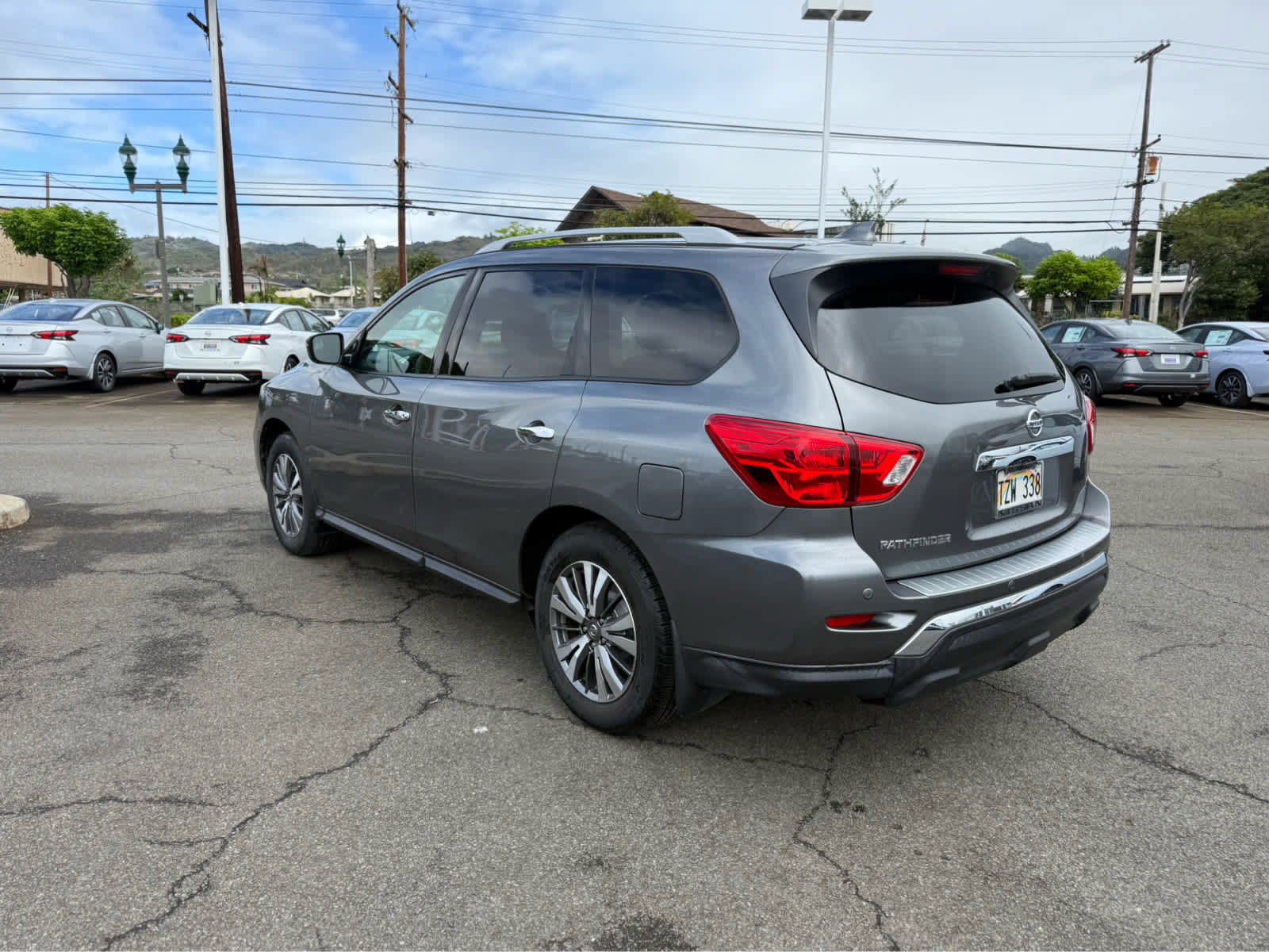 Certified 2020 Nissan Pathfinder S image 4