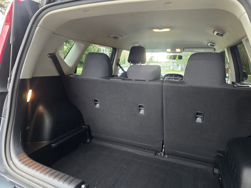 Used 2020 Kia Soul LX image 15