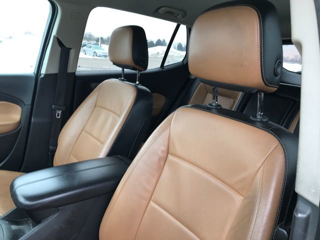 Used 2021 GMC Terrain SLT w/ Infotainment Package II image 5