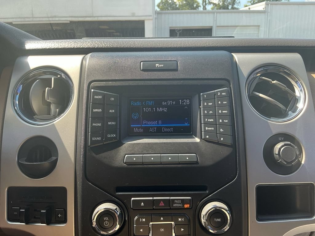 Used 2013 Ford F150 XLT w/ XLT Chrome Pkg RWD image 26