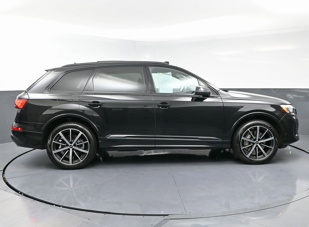 Used 2025 Audi Q7 2.0T Premium Plus w/ Premium Plus Package image 7
