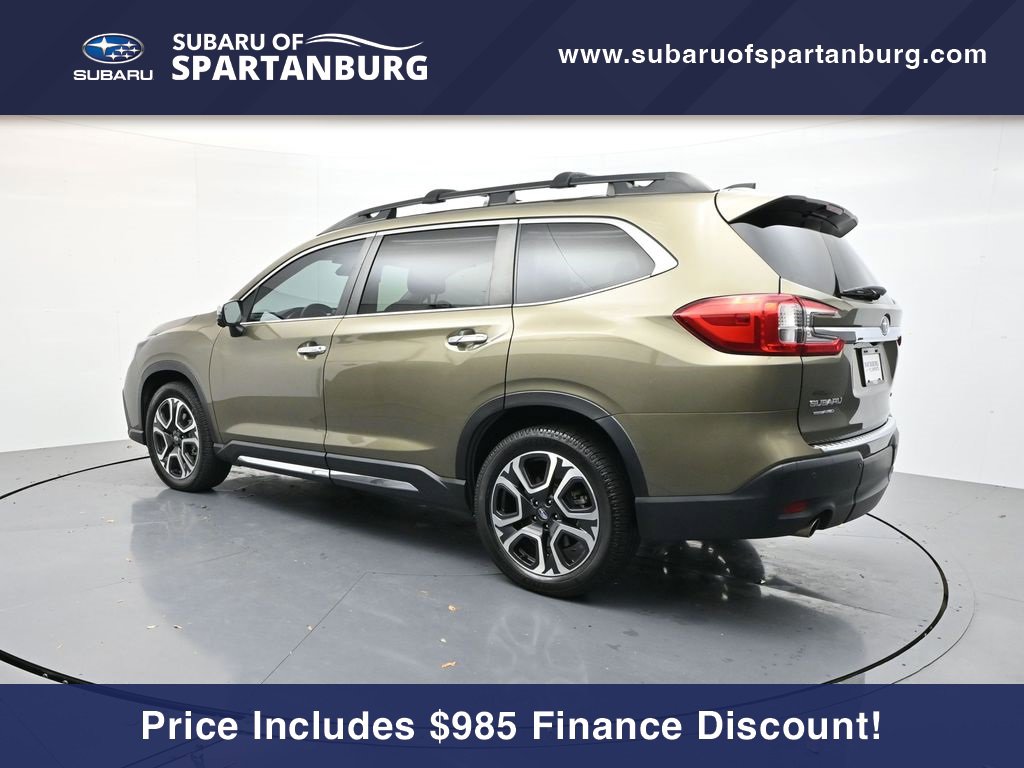 Used 2023 Subaru Ascent Touring image 5