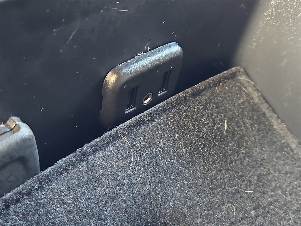 Used 2018 Chevrolet Silverado 1500 LT w/ All Star Edition image 17