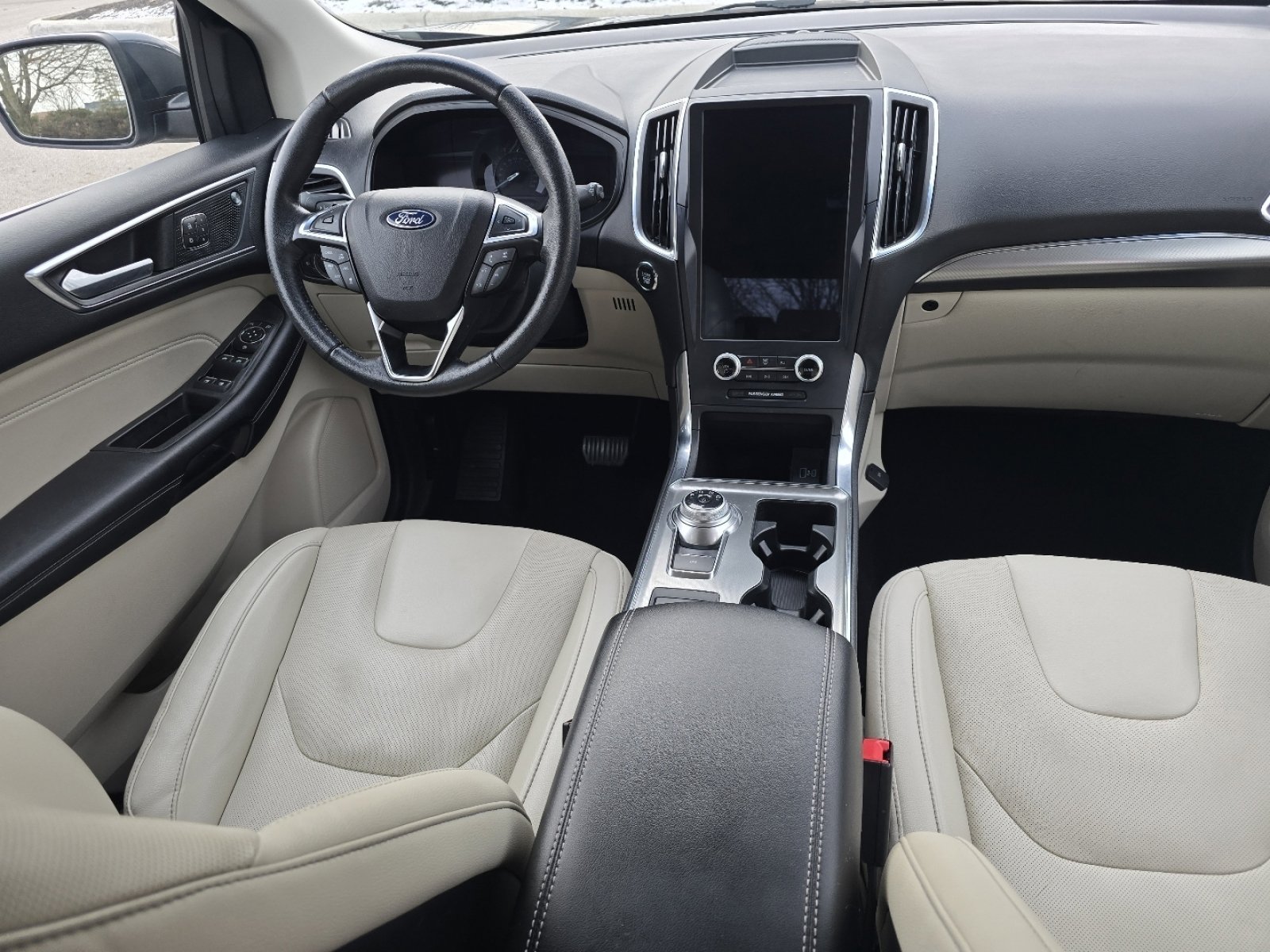 Used 2022 Ford Edge Titanium w/ Equipment Group 301A image 24