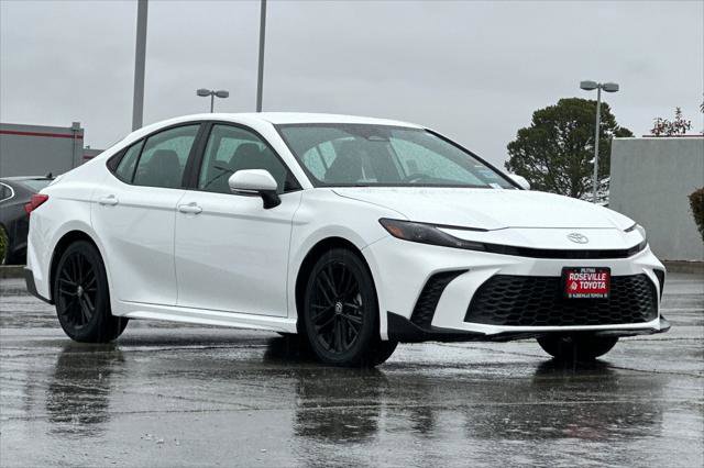 Certified 2025 Toyota Camry SE image 5