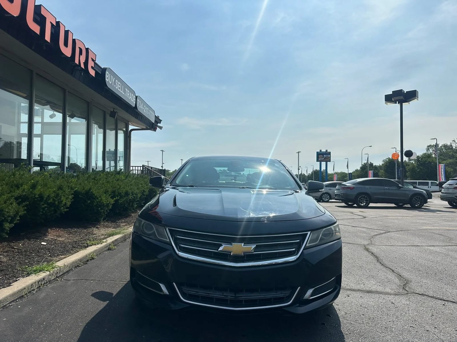 Used 2014 Chevrolet Impala LT FWD image 2