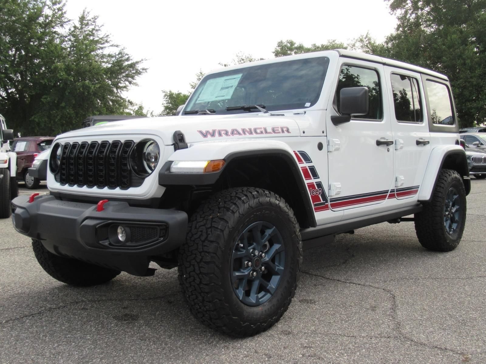 New 2026 Jeep Wrangler Unlimited Sport w/ Dual Top Group AWD/4WD image 3