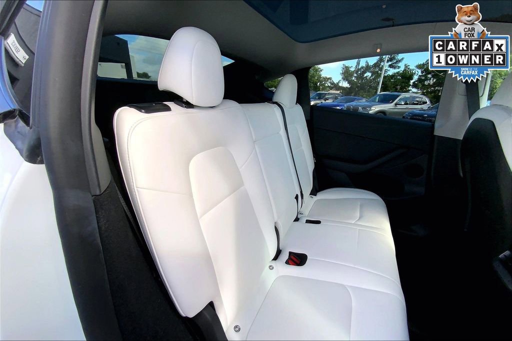 Used 2023 Tesla Model Y Performance image 25