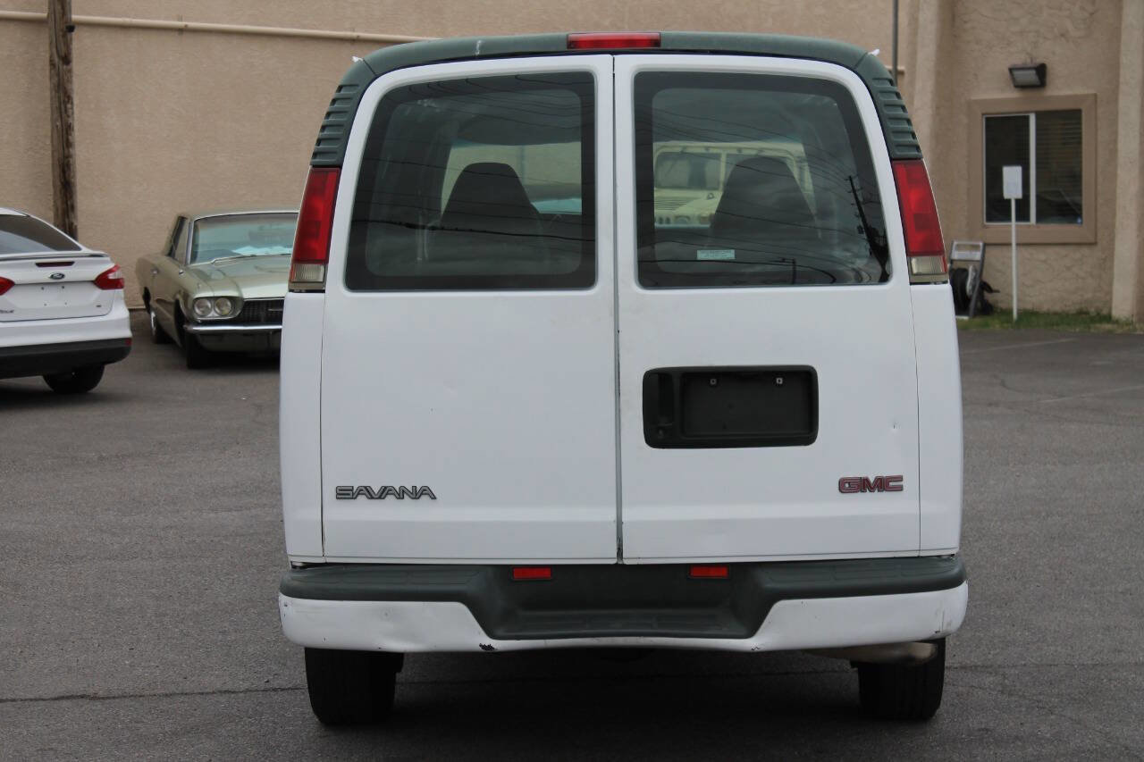 Used 1998 GMC Savana 2500 RWD image 7