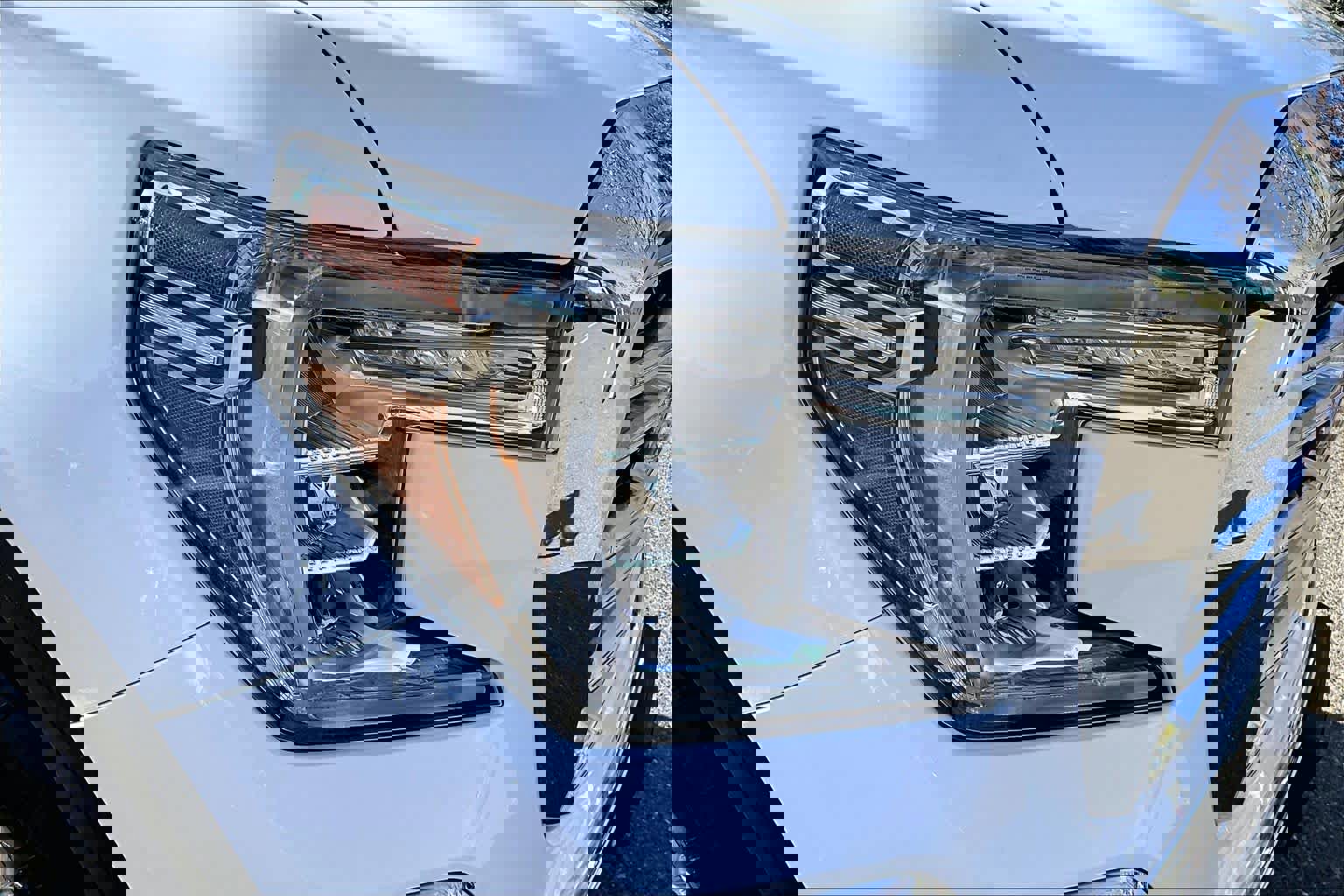 Used 2020 GMC Sierra 1500 SLT w/ SLT Premium Plus Package image 27