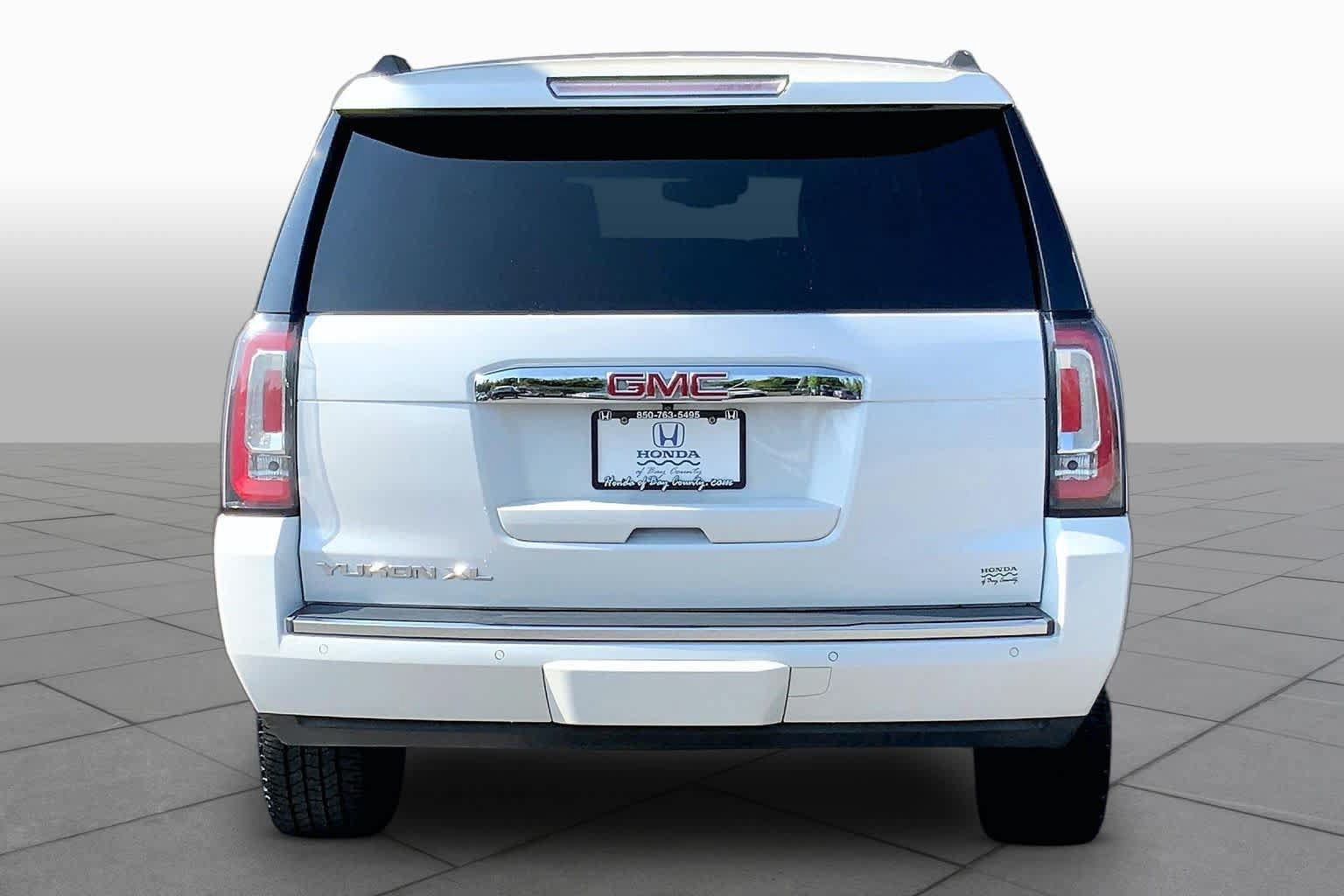 Used 2019 GMC Yukon XL Denali w/ Denali Ultimate Package RWD image 5