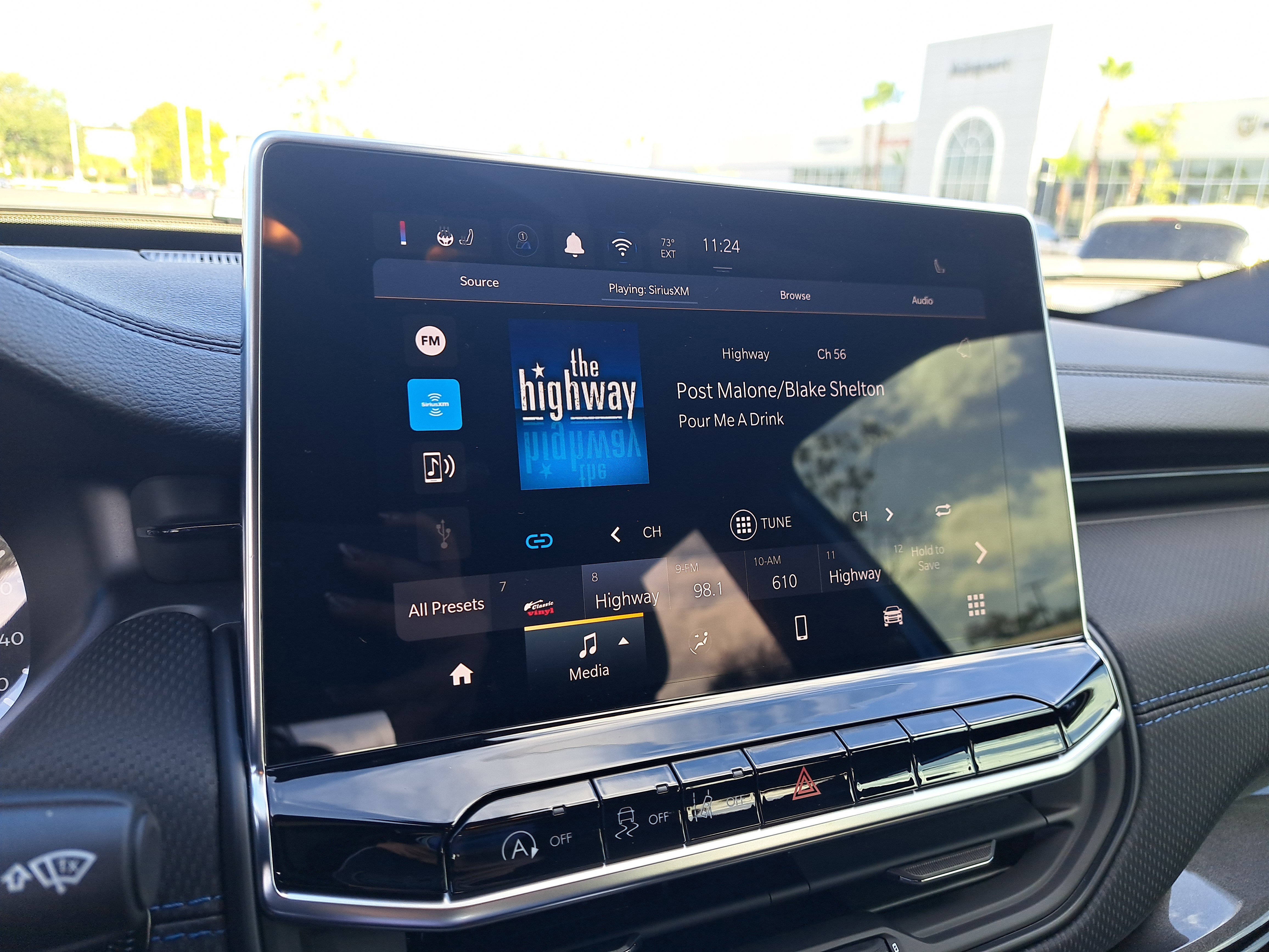 New 2026 Jeep Compass Latitude image 15