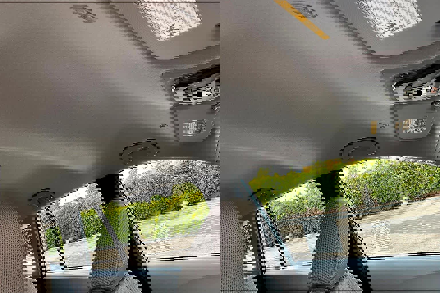 Used 2026 Toyota Corolla Cross L image 13