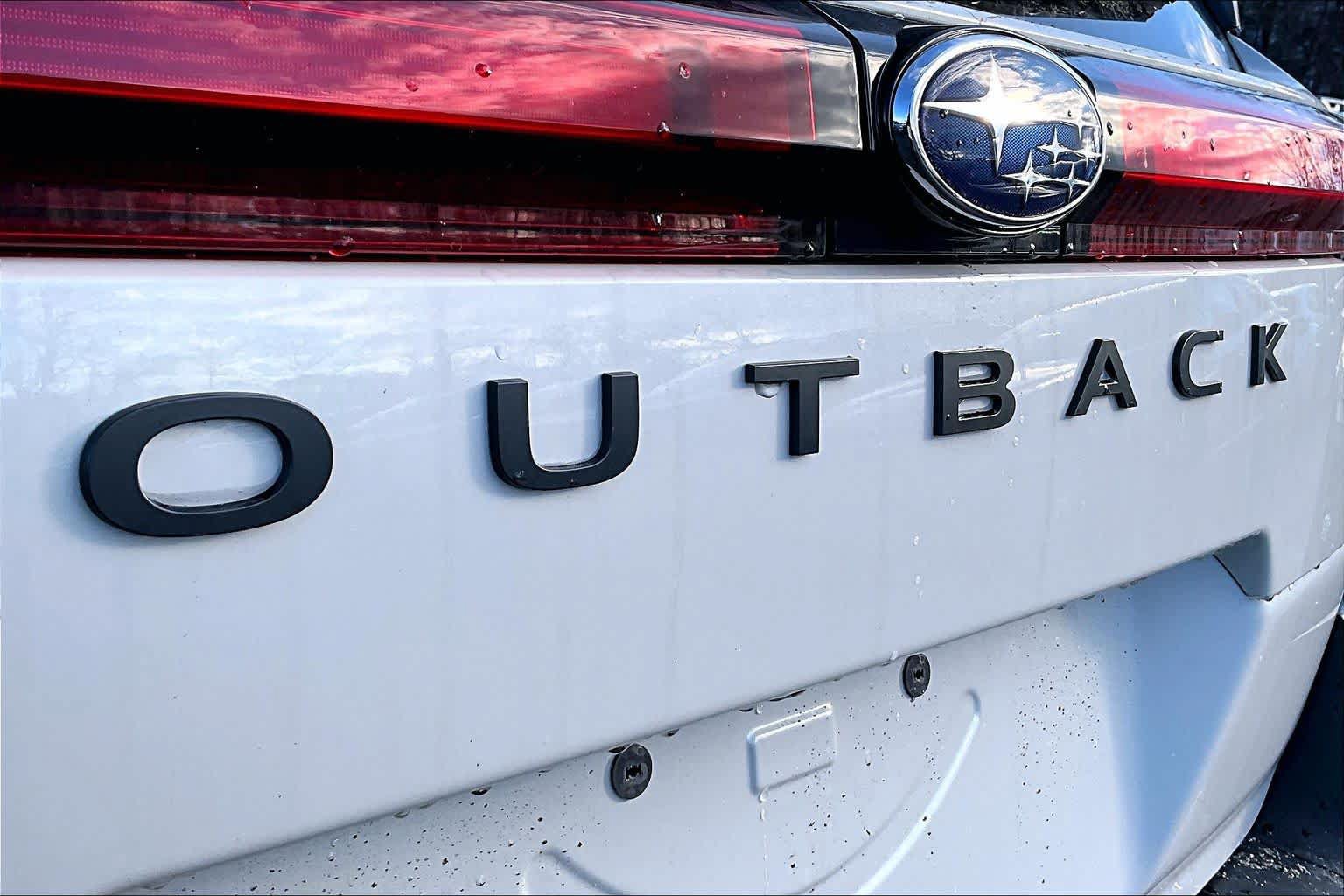 New 2026 Subaru Outback Limited AWD/4WD image 15