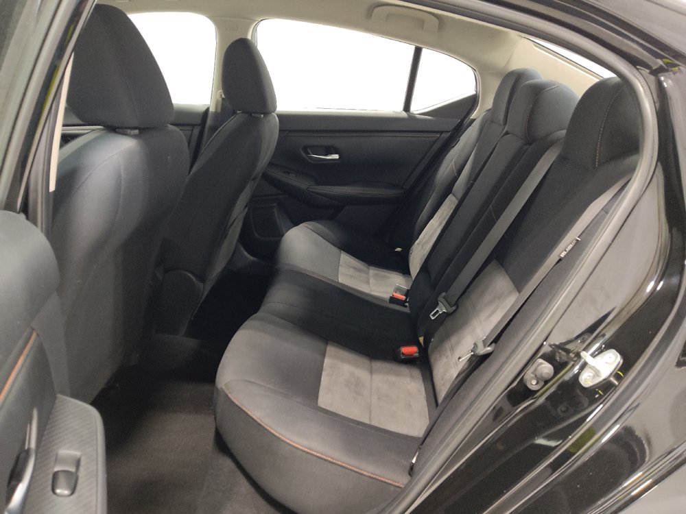 Used 2022 Nissan Sentra SR w/ Electronics Package FWD image 18