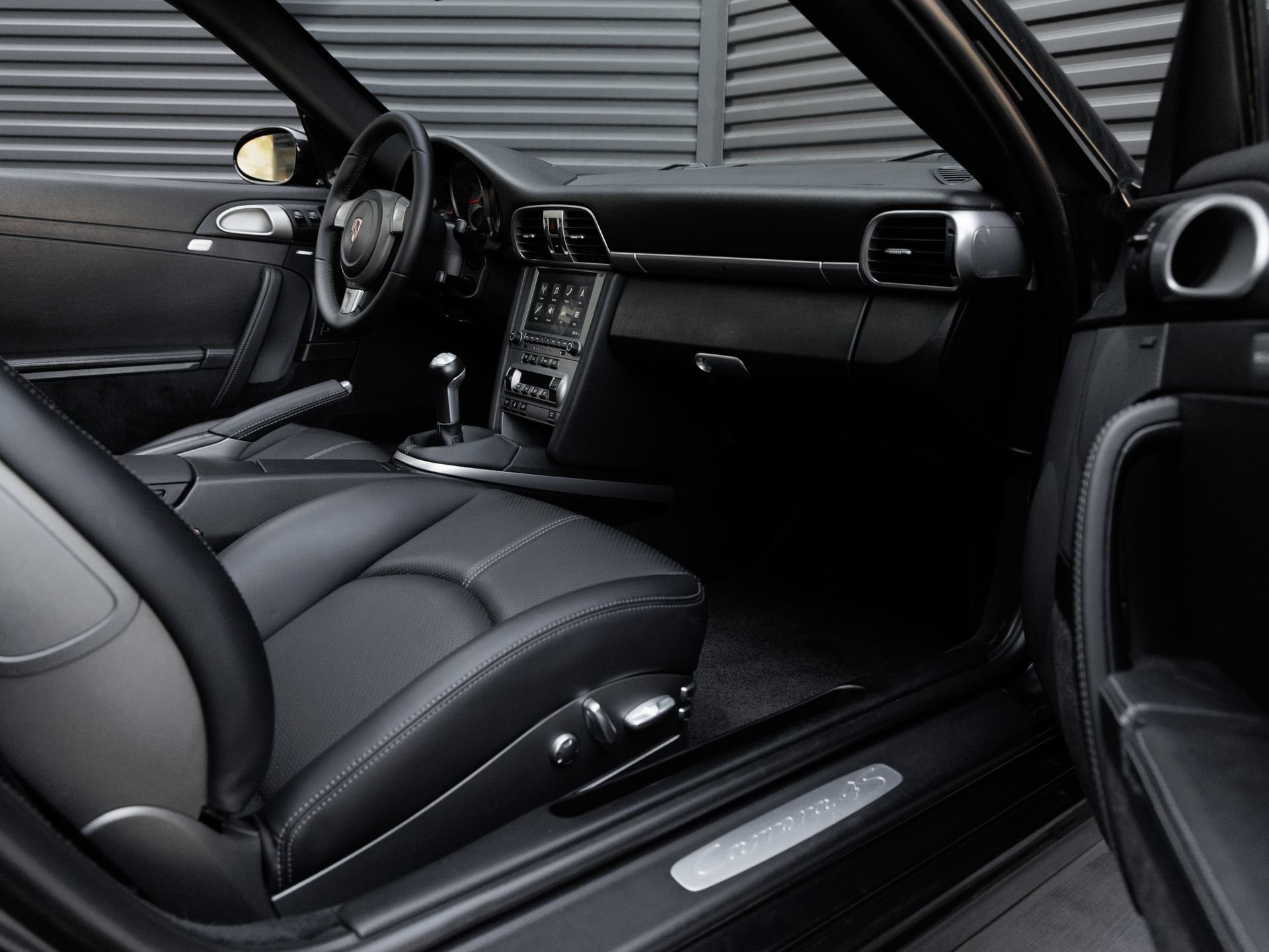 Used 2006 Porsche 911 Carrera 4S AWD/4WD image 44