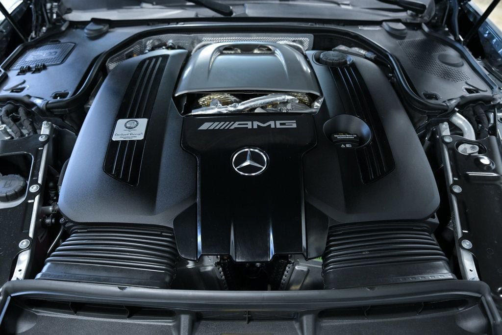 Used 2026 Mercedes-Benz SL 63 AMG 4MATIC image 42