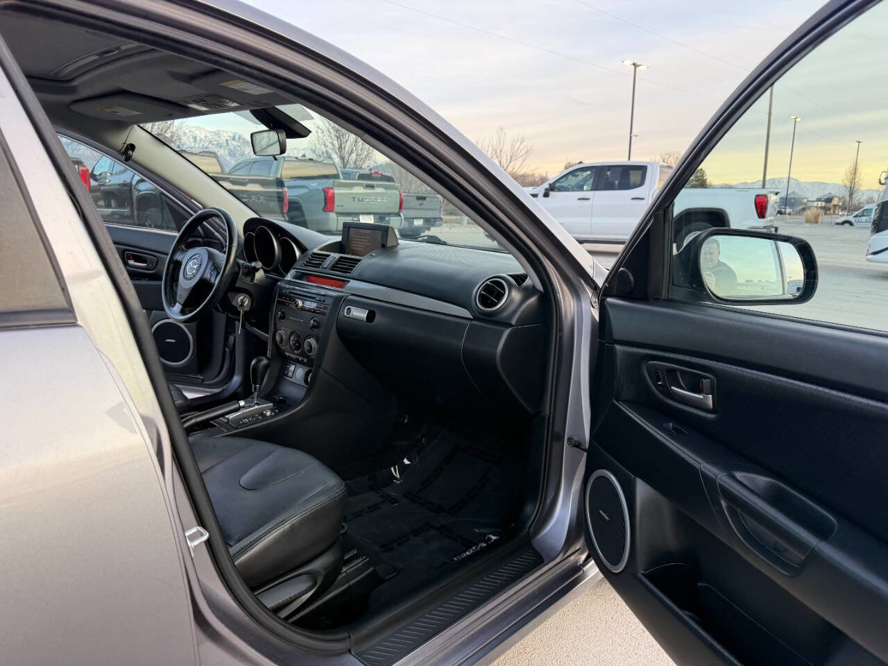 Used 2006 MAZDA MAZDA3 s Grand Touring image 22