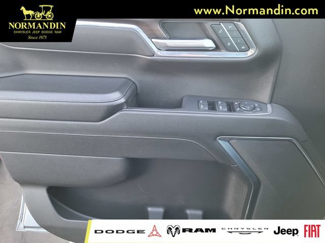 Used 2024 GMC Sierra 1500 SLT AWD/4WD image 15