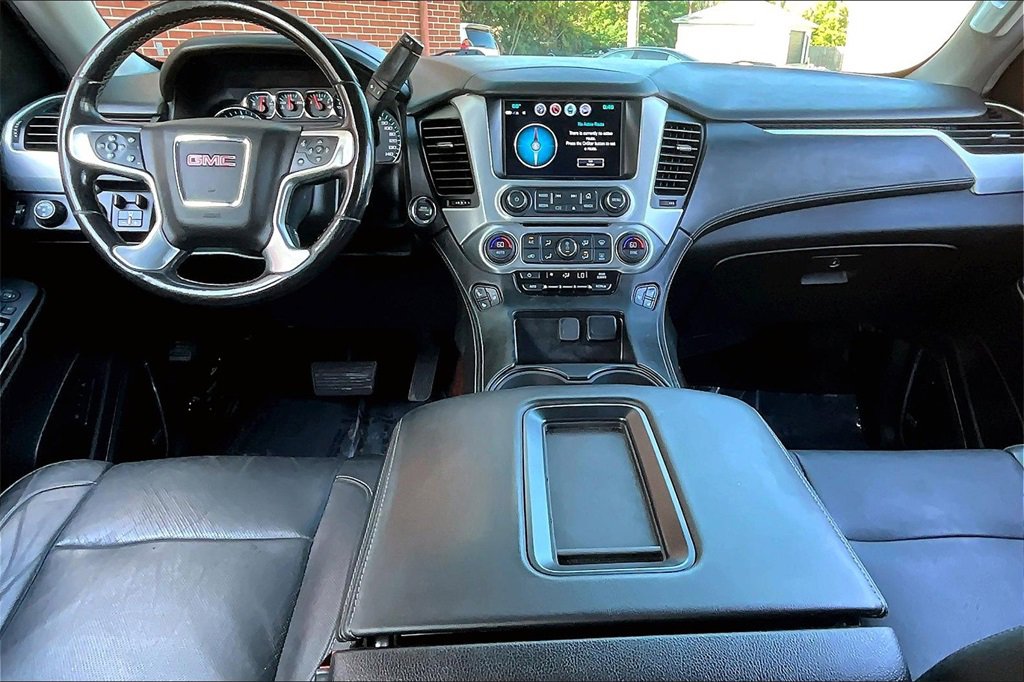 Used 2018 GMC Yukon XL SLT w/ Premium Edition image 23
