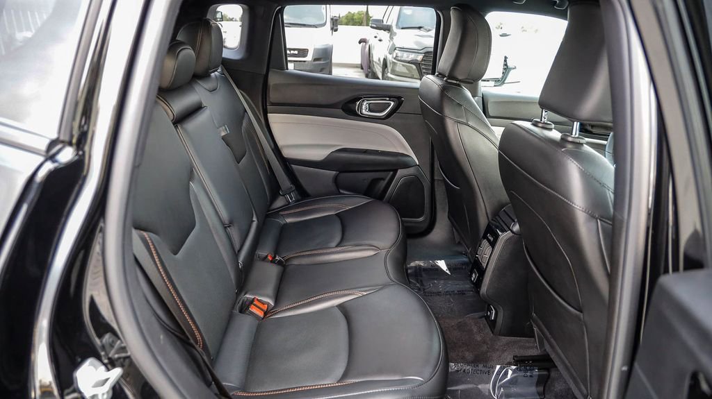 Used 2023 Jeep Compass Limited AWD/4WD image 19