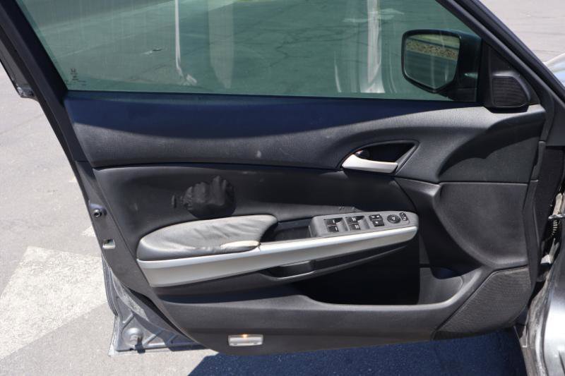 Used 2009 Honda Accord EX image 12