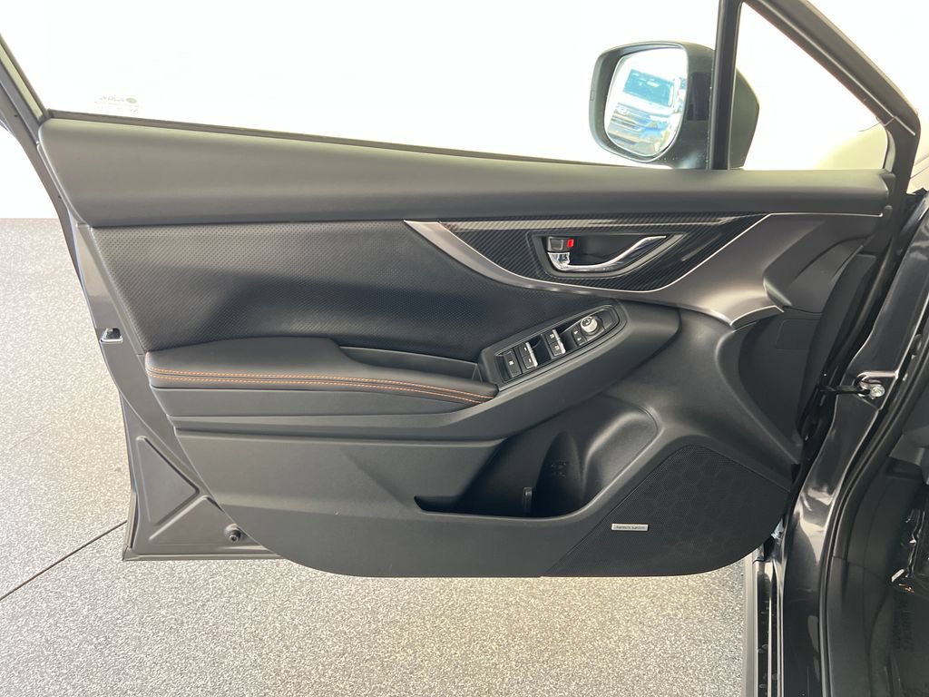 Used 2019 Subaru Crosstrek 2.0i Limited w/ Moonroof Package w/Navigation AWD/4WD image 12
