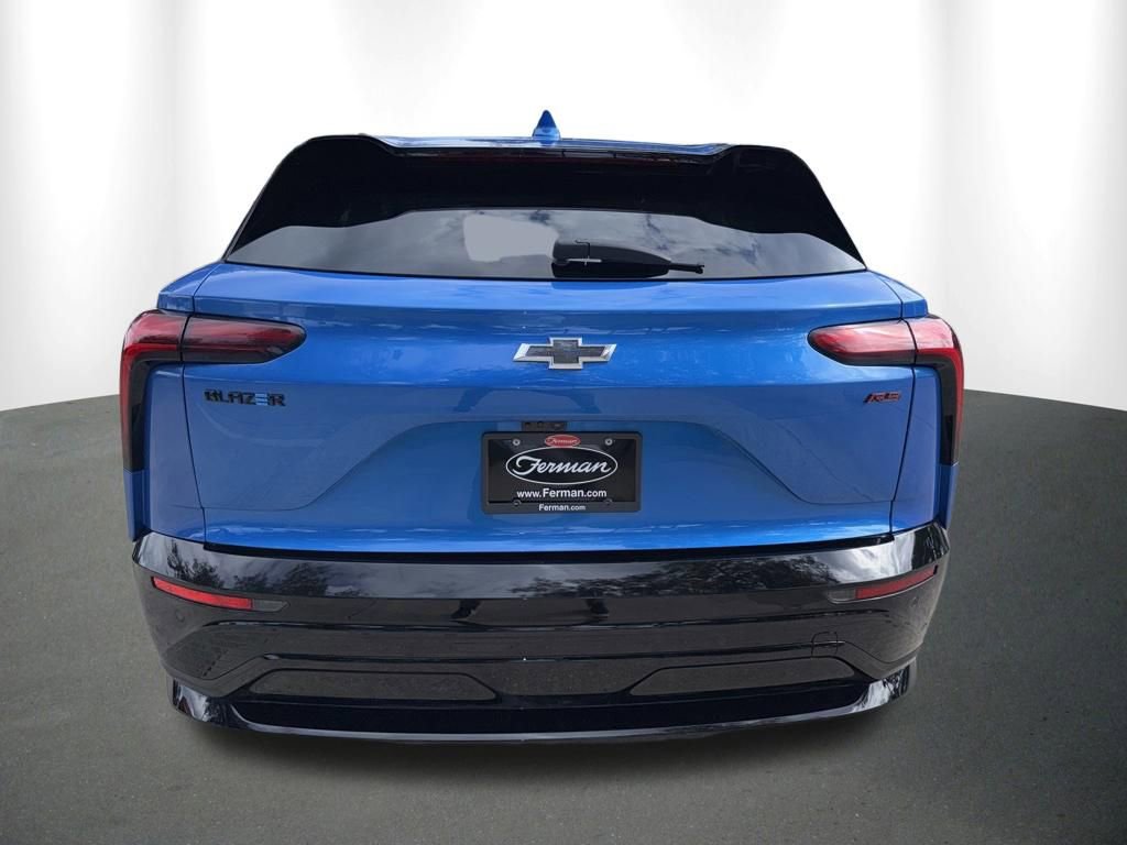 Used 2025 Chevrolet Blazer EV RS RWD image 40