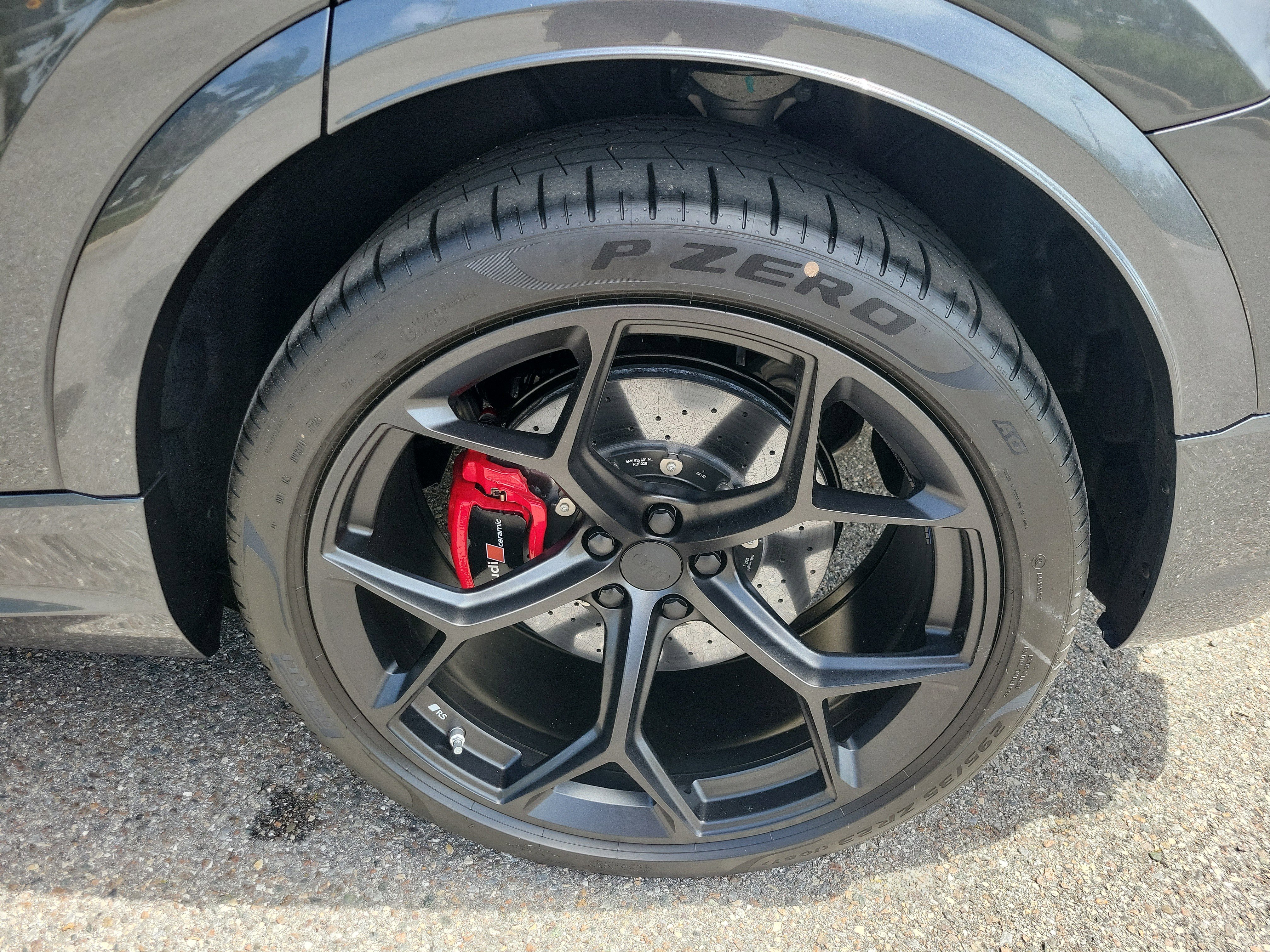 New 2026 Audi RS Q8 performance image 33