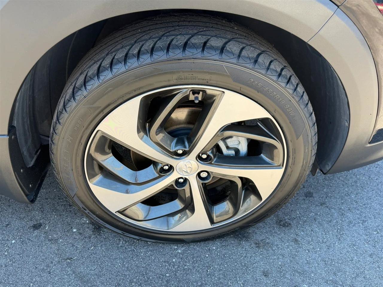 Used 2018 Hyundai Tucson Value FWD image 22